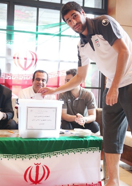 هاشم بیک زاده