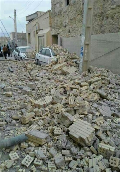 تخریب منازل مسکونی در زلزله 5.5 ریشتری بستک استان هرمزگان