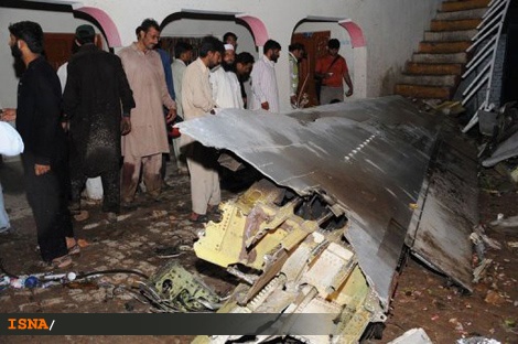 هواپیمای ناجا که در نصرت آباد سقوط کرد