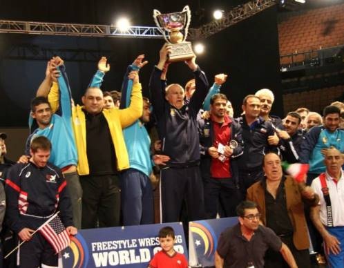 قهرمانی تیم ملی کشتی آزاد در جام جهانی آمریکا