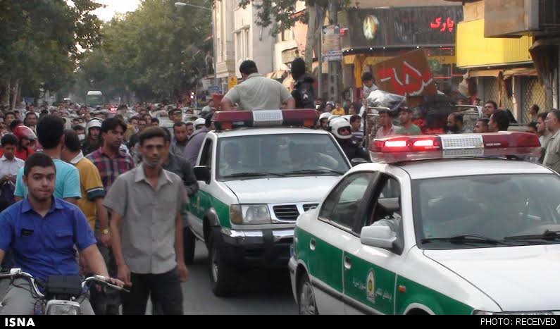 چرخاندن صمد کرده در خیابانهای تهران