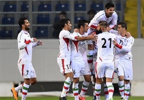 نظر شما درباره این عکس چیست؟/پیروزی تیم ملی در بازی با شیلی