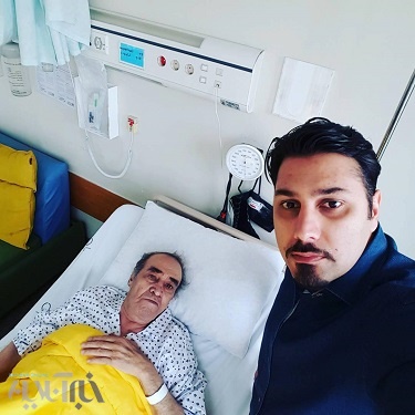 احسان خواجه امیری بر بالین ایرج در بیمارستان / عکس