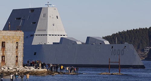 مشخصات فنی بزرگترین ناوشکن جهان که به زودی تحویل نیروی دریایی آمریکا می‌شود/زاموالت 1