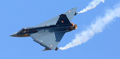 آغاز استفاده هندی‌ها از سبک‌ترین جنگنده مافوق صوت جهان پس از 33 سال 1