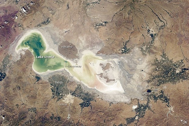 عکس های ناسا از دریاچه ارومیه 