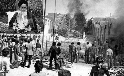 عکس|همراه با امام خمینی در روزهای منتهی به انقلاب 57