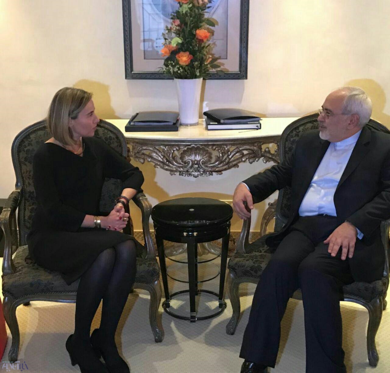 عکس | دیدار ظریف با موگرینی در حاشیه کنفرانس امنیتی مونیخ