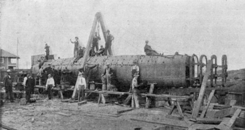 زیردریایی طراحی شده توسط جان کیج 