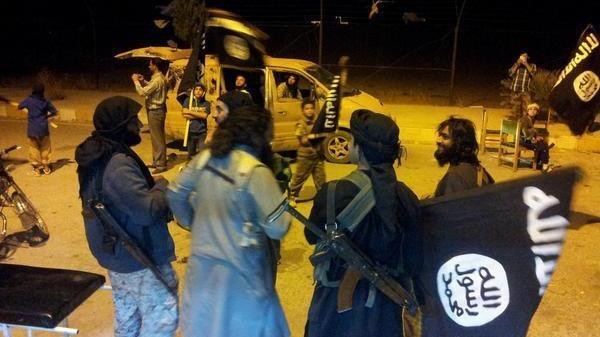 عوامل داعش، در حال استراحت در کوبانی