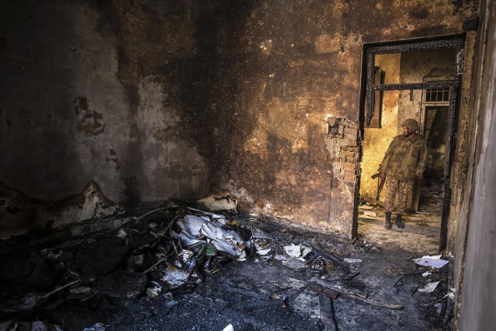 تصاویری از مدرسه‌ای که در آن "132 کودک" قربانی شدند