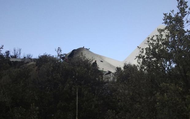 تصاویری از سقوط هواپیمای نظامی در الجزایر