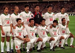 دروغ اول آوریلی مربی آمریکا/ ایرانی ها اگر در جام جهانی می باختند نمی توانستند به ایران برگردند! 