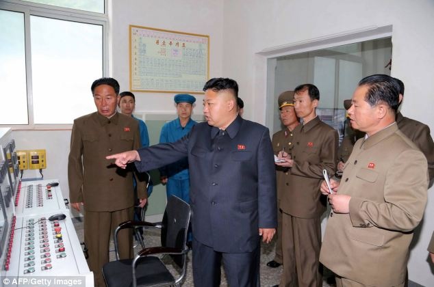 رهبر کره شمالی بازهم خبر سازد شد/اعدام مهندسان ساختمانی که فروریخت