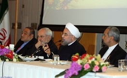 روحانی: در دیدار باپوتین توافقات مهمی در خصوص مذاکرات با۱+۵ داشتیم/استقبال رسمی رئیس جمهور چین