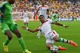 گزارش همزمان / آغاز مسابقه ایران - نیجریه