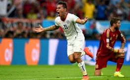 قهرمان افتاد/حذف کابوس وار اسپانیا از جام جهانی/شیلی و هلند صعود کردند