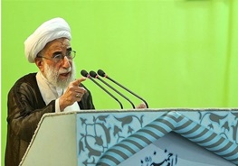 خطیب جمعه تهران: چاره مشکلات، اقتصاد مقاومتی است نه رابطه با آمریکا/ نمی‌گویم باید گرسنگی بکشیم