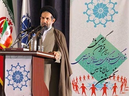 ابوترابی: تحریم و کاهش قیمت نفت ایران را قدرتمندتر می‌کند/ هزینه‌های جاری منابع کشور را می‌بلعد