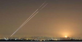 اصابت دو موشک از خاک سوریه به ارتفاعات جولان اشغالی/اسرائیل مواضع سوریه را هدف قرار داد