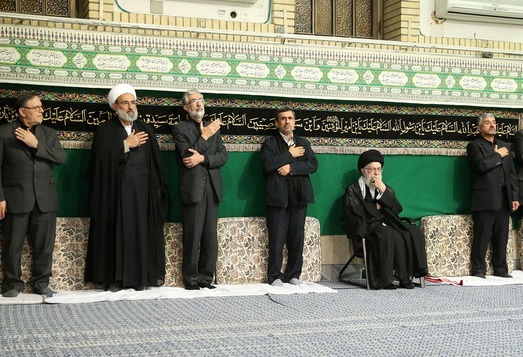 تصاویری از کسانی که در محضر رهبری عزاداری کردند/ از احمدی نژاد تا زاکانی و حدادعادل