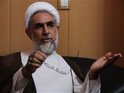 منتجب نیا: امام حسین برای براندازی ظلم و فساد قیام کرد/منتقدان، منطقی و بدون توهین نظر بدهند