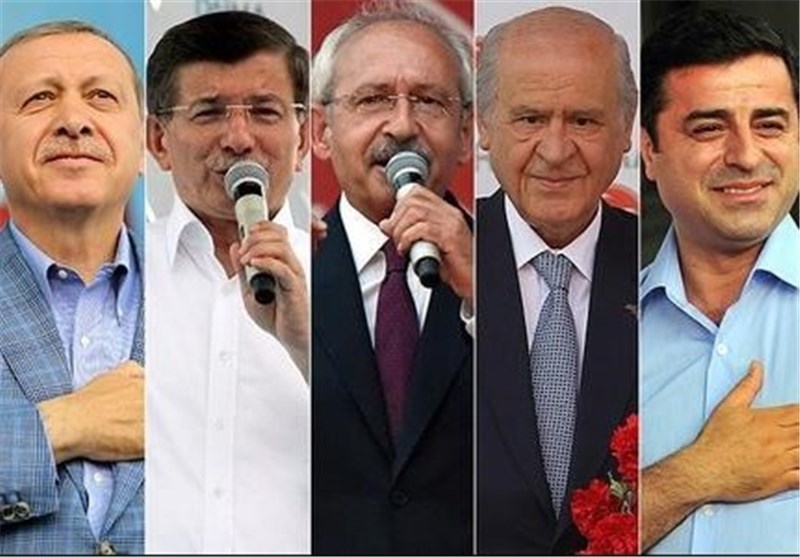 تصاویری از رهبران ترکیه پای صندوق‌های رأی‌
