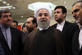 روحانی:برخی با پول دولت علیه دولت کار می کنند/از منتقدان تشکر می‌کنم نه از آنها که اخلاق ندارند/2/