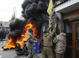 امیراحمدیان: بحران اوکراین ممکن است به جنگ منتهی شود/ نزدیکی به اروپا مفیدتر از پیمان شانگهای است