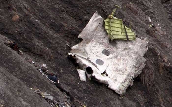 سقوط یک فروند هواپیمای مسافربری ایرباس در جنوب فرانسه