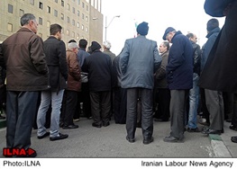 تجمع معلمان در اعتراض به حقوق شان، مقابل مجلس