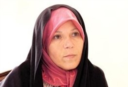 40 نفر جلوی دفتر امام جمعه تظاهرات کردند، فائزه هاشمی به سفر استانی نرفت