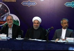 روحانی: دولت مصمم به رفع موانع سرمایه‌گذاری است/ کار مجموعه مذاکره‌کنندگان ایرانی غرورآفرین است
