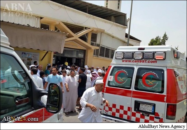 تصاویری از حمله‌ی  انتحاری به مسجد شیعیان عربستان