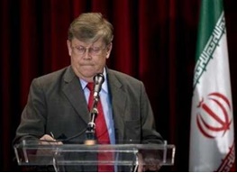 اولی هاینونن: آژانس در گذشته نیز با دانشمندان هسته ای ایران در تماس بوده است