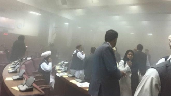 گزارش و تصاویر حمله انتحاری به پارلمان افغانستان