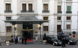 آیا جاسوسی اسرائیل از هتل کوبورگ میزبانی مذاکرات را از اتریش می‌گیرد؟