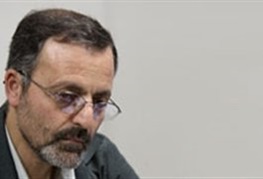 سومین معاون احمدی‌نژاد با ٥٠٠ صفحه گزارش و بیش از ٣٠ هزار سند در یک‌قدمی دادگاه