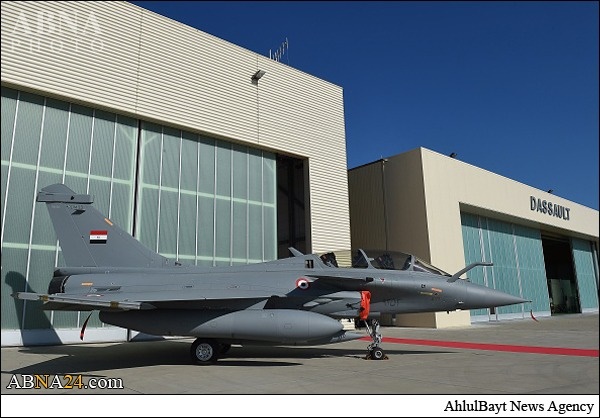مصر جنگنده‌های فرانسوی را تحویل گرفت