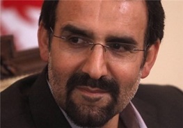 سفیر ایران در روسیه جایزه بین‌المللی گرفت