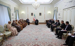 روحانی: روابط ایران و عمان صمیمانه و راهبردی است