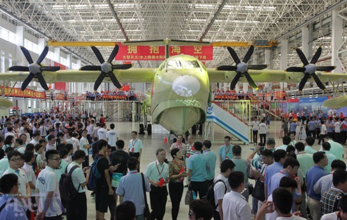 تصاویر بزرگترین هواپیمای آبی-خاکی جهان که چینی‌ها ساختند/قابلیت فرود در آب با 53.5 تن بار
