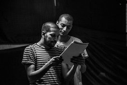 اولین تجربه مشترک گروه تئاتر بالن و ژوان در تالار مولوی/سجاد افشاریان تهیه کننده «فردا»