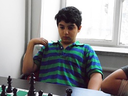 یک شطرنج‌باز ایرانی به تابعیت انگلیس درآمد