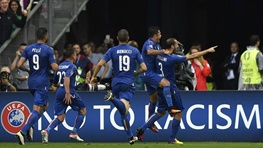 حدف تلخ بوفون و یارانش در شب کم‌فروغ ستاره‌های ایتالیا/ایتالیا با جام جهانی خداحافظی کرد
