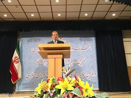 جهانگیری:ساعت‌ها با آقای روحانی برای نامزد شدنم صحبت کردیم/شخصیت‌های اصلاح‌طلب اصرار داشتند