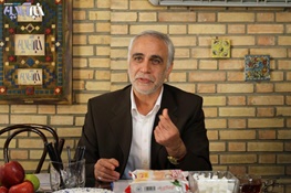 پرویز کاظمی: قالیباف و رئیسی برای رتبه دوم، سومی با هم رقابت می‌کنند