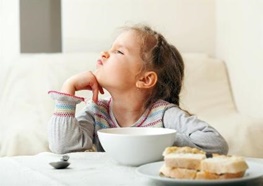 خطراتی که صبحانه نخوردن برای بچه‌ها دارد/ هشدار درباره احتمال ابتلا به سوء تغذیه