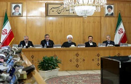 روحانی: رسانه ملی از نشر شایعات و سیاهنمایی خودداری کند