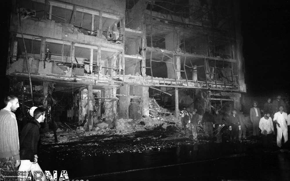 9 مهر 1361؛ انفجار بمب در میدان امام خمینی تهران